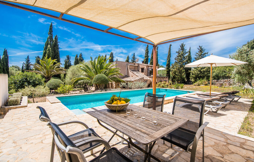 Villa Bona Feina à Artà, piscine et jardin d'oliviers - Photo 1