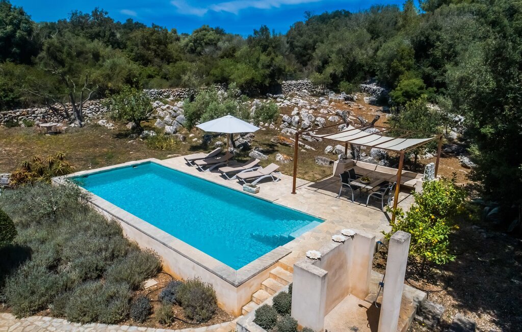 Villa Bona Feina à Artà, piscine et jardin d'oliviers - Photo 3