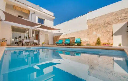 Foners Mallorquins – Maison de ville avec piscine à Muro : photo 2