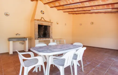 Can Cova : maison 6 pers. piscine et cuisine extérieure : photo 9