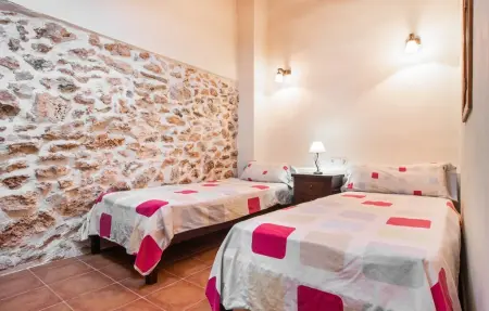 Can Cova : maison 6 pers. piscine et cuisine extérieure : photo 29