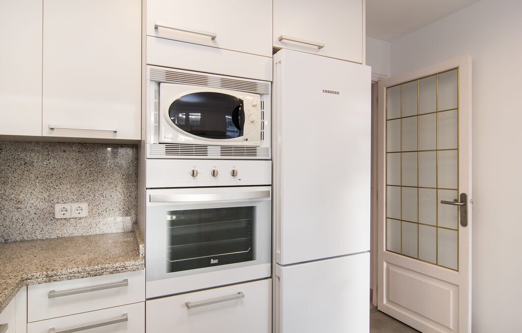 Marieta I : appartement blanc à 365 m du centre de Sant Jordi - Photo 7