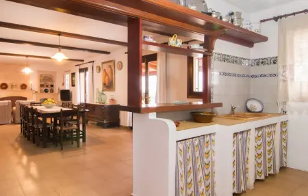 Villa Na Gomendina, maison 4 pers. avec piscine et vue mer : photo 8