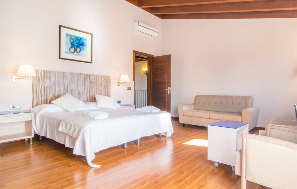 Villa Conies Salvia - 7 chambres, piscine et terrain 20 000 m² - Photo 28