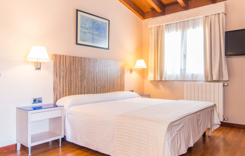 Villa Conies Salvia - 7 chambres, piscine et terrain 20 000 m² - Photo 32