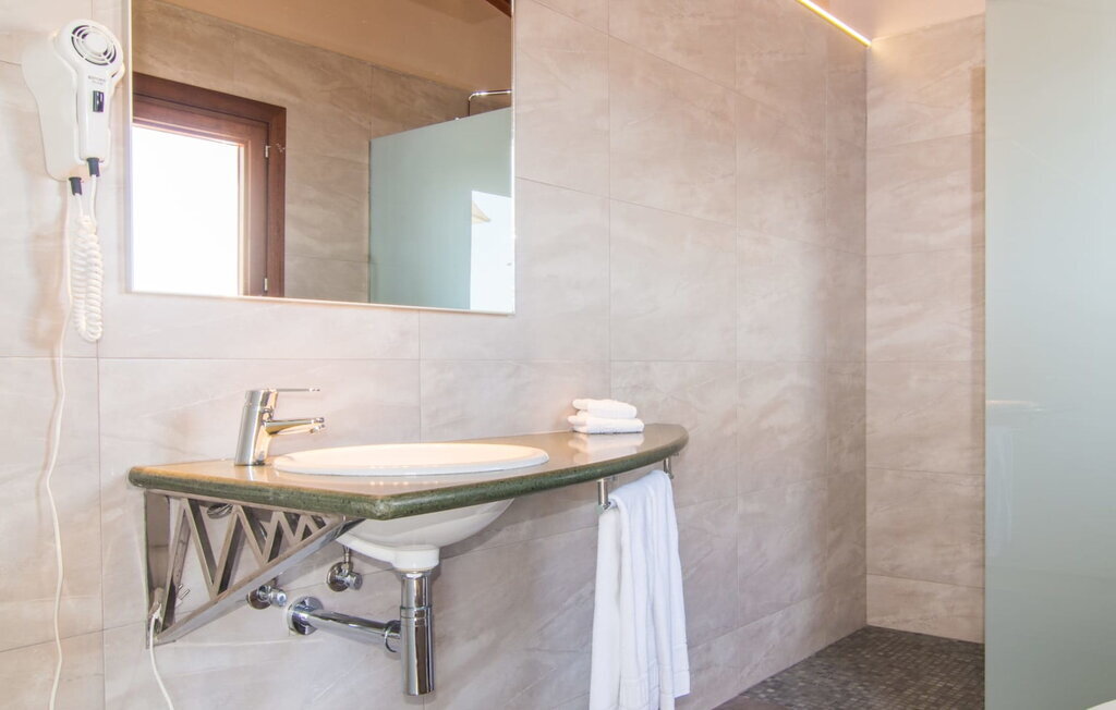 Villa Conies Salvia - 7 chambres, piscine et terrain 20 000 m² - Photo 38