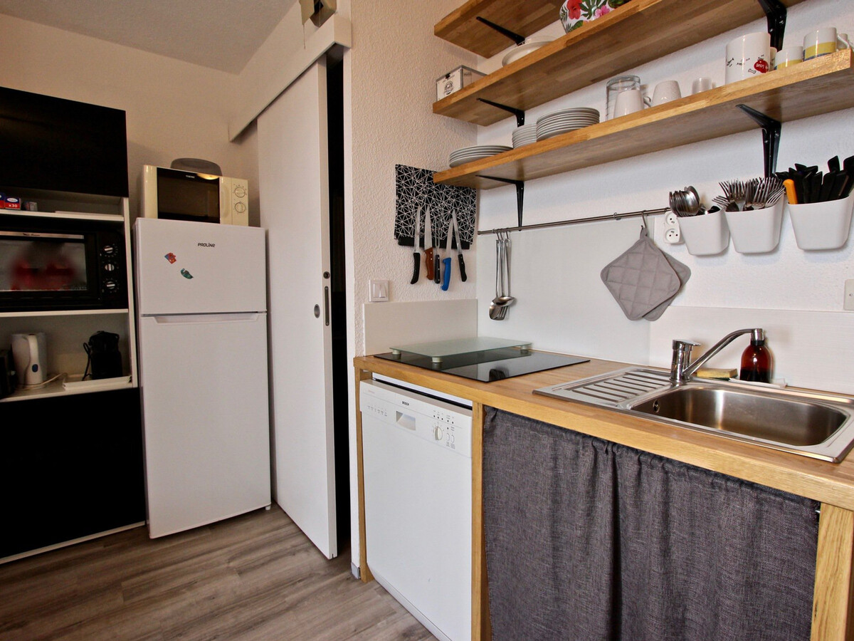 Studio cabine 4 pers à Chamrousse, balcon sud - Photo 3