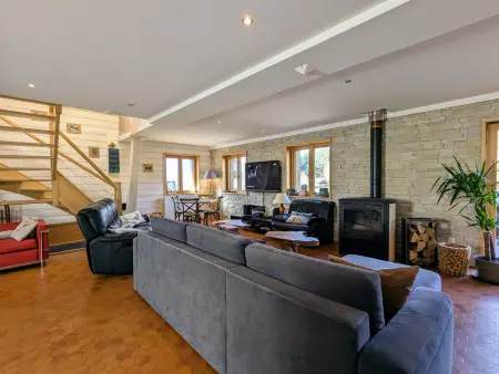 Chalet familial spacieux avec spa, sauna et salle de jeux - Photo 11