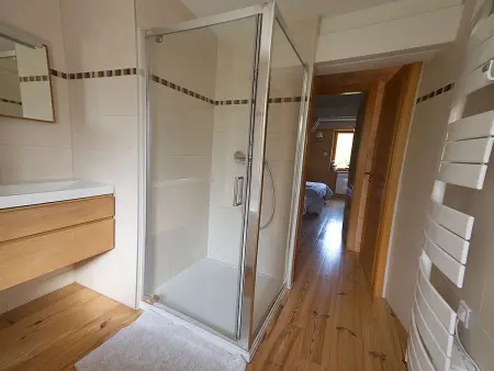 Chalet familial spacieux avec spa, sauna et salle de jeux - Photo 35