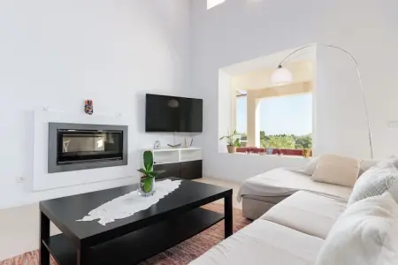 Villa El Paraiso, piscine d'eau salée et montagne : photo 43