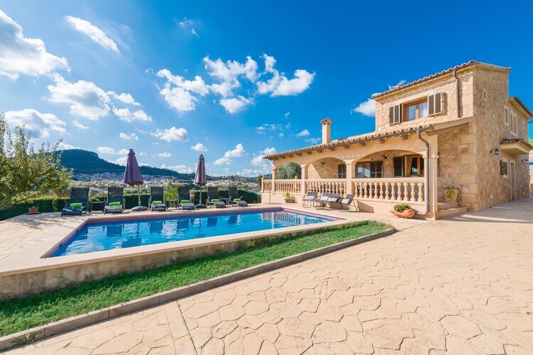 Villa Solluna : piscine & véranda vue montagnes - Photo 3
