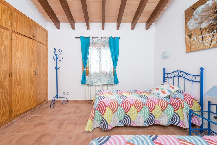Villa Solluna : piscine & véranda vue montagnes - Photo 20