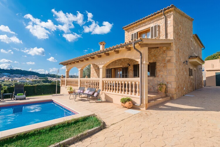 Villa Solluna : piscine & véranda vue montagnes - Photo 27