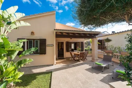 Location maison à Son Serra De Marina, Illes Balears, Maison à Son Serra près de la plage