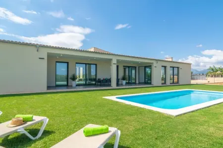 Villa Son Sastre, piscine privée et porche avec vue à Muro : photo 2