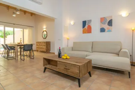 Villa Can Moreu, piscine et vue Sierra de Tramuntana : photo 8
