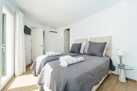 Villa Gaudina – 6 chambres, piscine infinie aux Baléares : photo 5