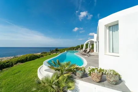 Villa Gaudina – 6 chambres, piscine infinie aux Baléares : photo 13