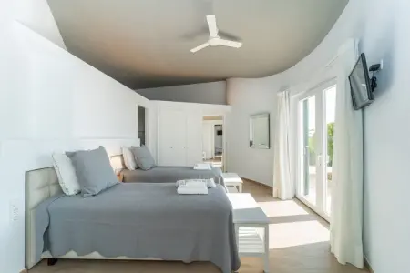 Villa Gaudina – 6 chambres, piscine infinie aux Baléares : photo 29