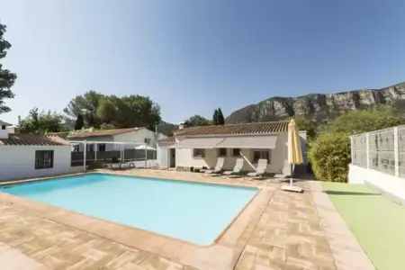 Villa Cova De L'aire – Piscine privée vue Sierra : photo 9