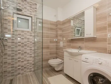 Maison Bilić à Imotski : piscine chauffée et 5 chambres : photo 20