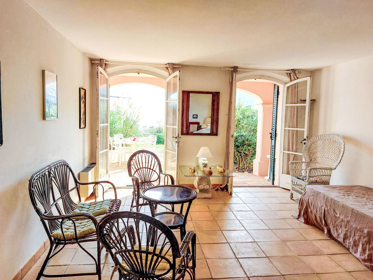 Appartement Bonne Terrasse, vue mer à 20 m de la plage - Photo 7