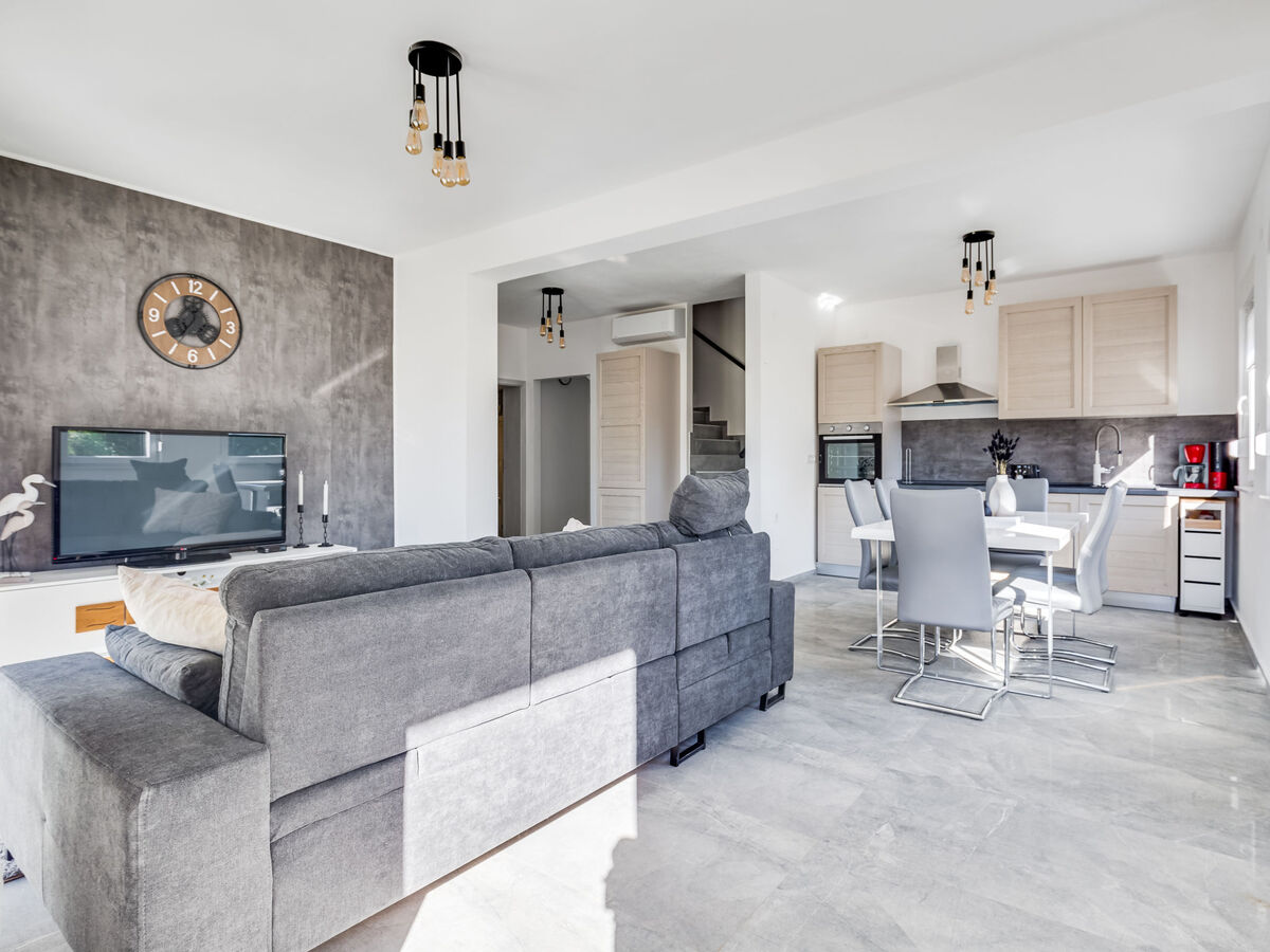 Maison Aria – 8 pers., piscine à 900 m de Sukošan - Photo 13