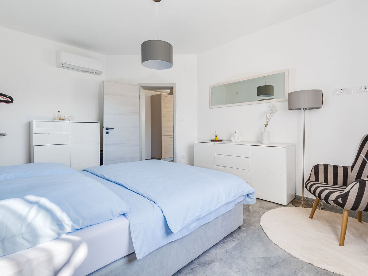 Maison Aria – 8 pers., piscine à 900 m de Sukošan - Photo 20
