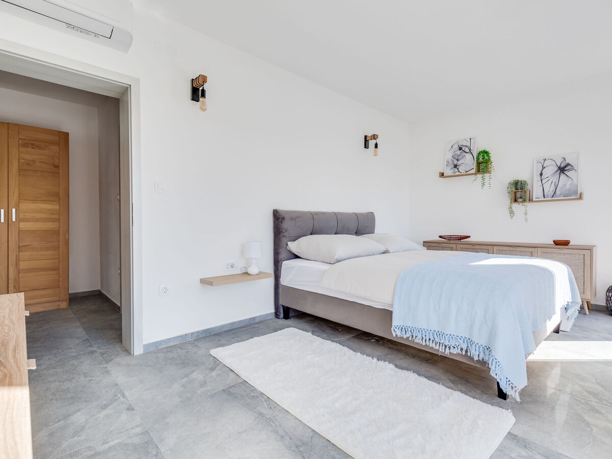 Maison Aria – 8 pers., piscine à 900 m de Sukošan - Photo 42