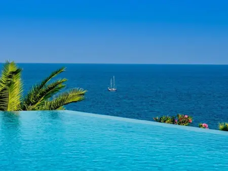 Villa luxueuse en bord de mer à Sitges avec piscine, WiFi, animaux admis - Photo 1