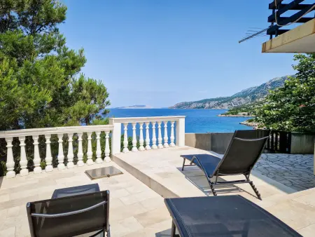 Location maison à Karlobag