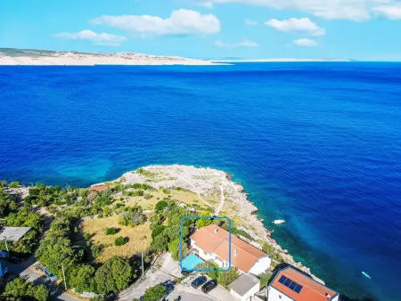 Maison Mara à Karlobag, 20 m de la mer : photo 24