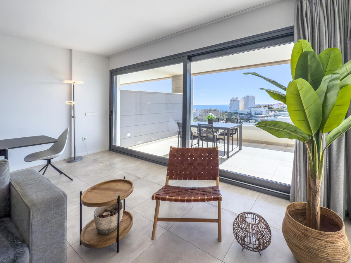 Appartement neuf vue mer avec terrasse et piscine à Estepona - Photo 9
