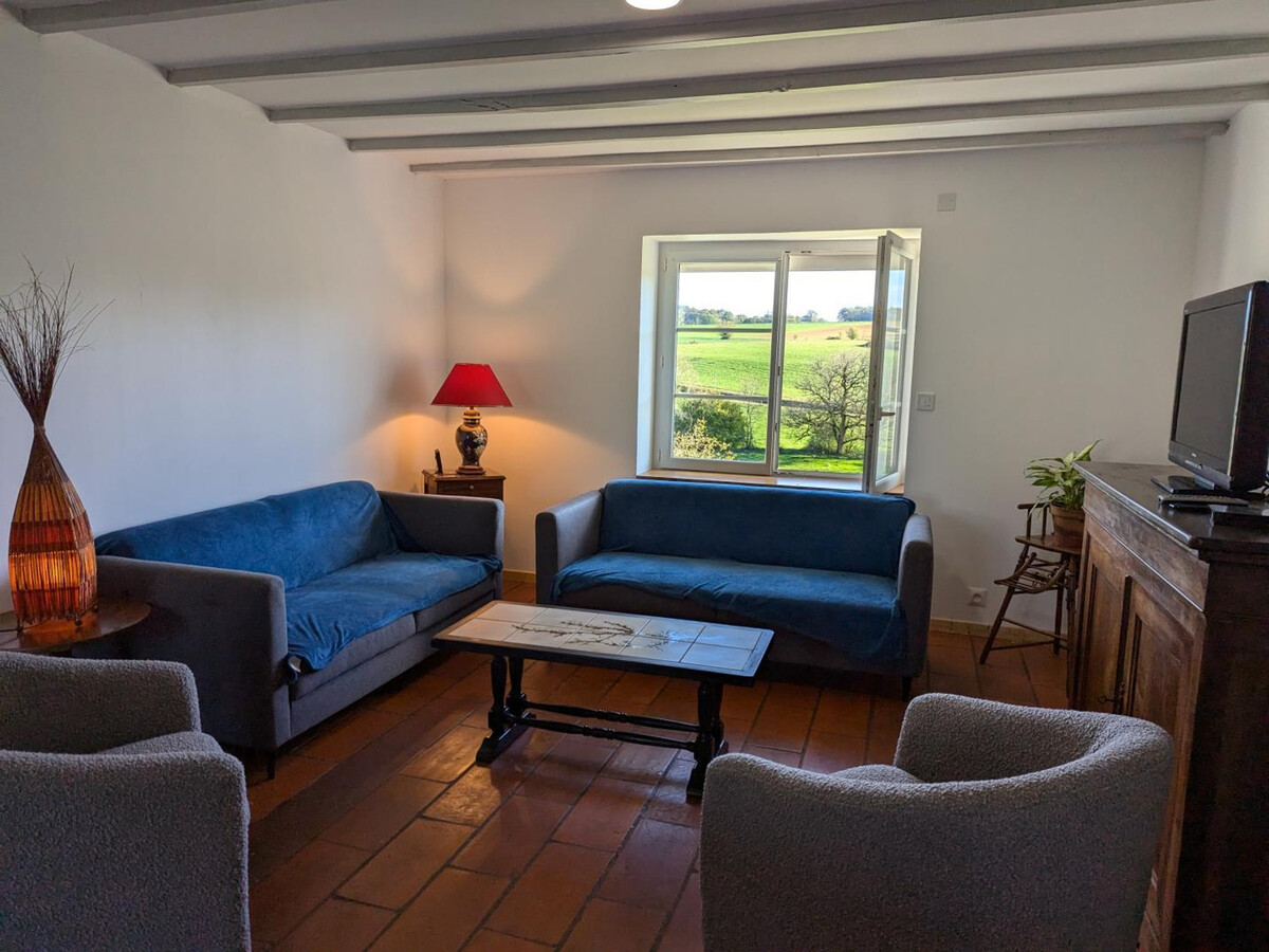 Gîte 14 pers., 5 chambres, piscine chauffée à Montbron - Photo 15