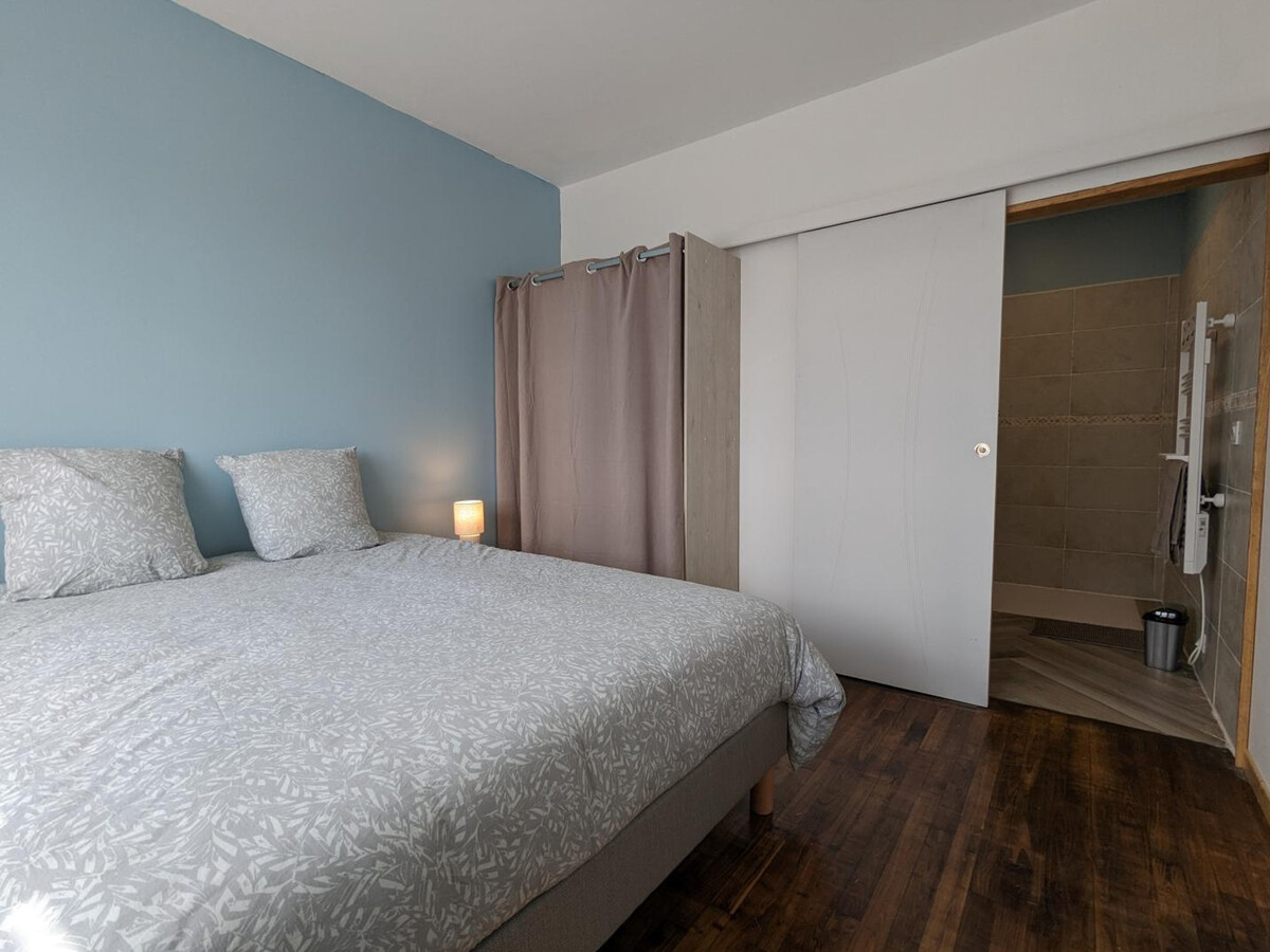 Gîte 14 pers., 5 chambres, piscine chauffée à Montbron - Photo 19
