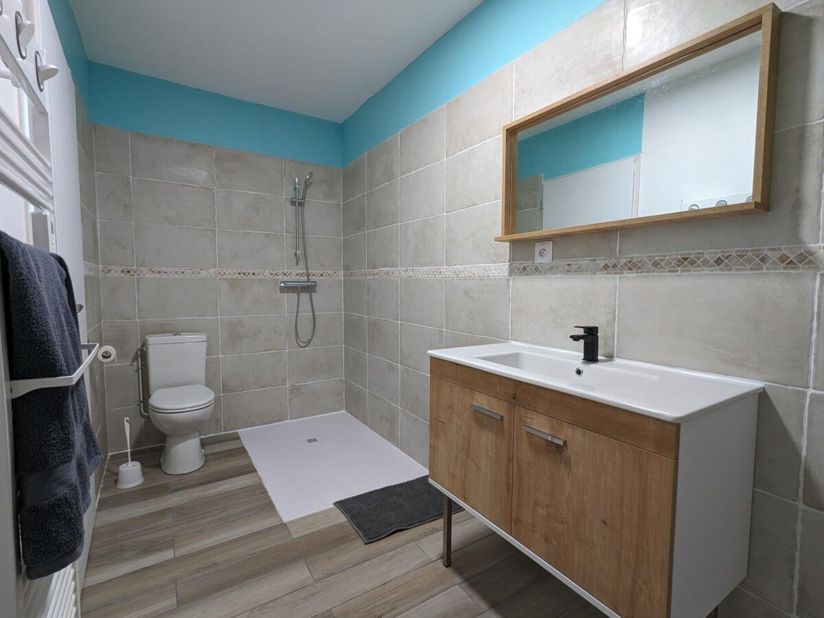 Gîte 14 pers., 5 chambres, piscine chauffée à Montbron - Photo 29
