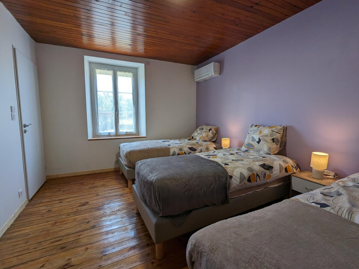 Gîte 14 pers., 5 chambres, piscine chauffée à Montbron - Photo 30
