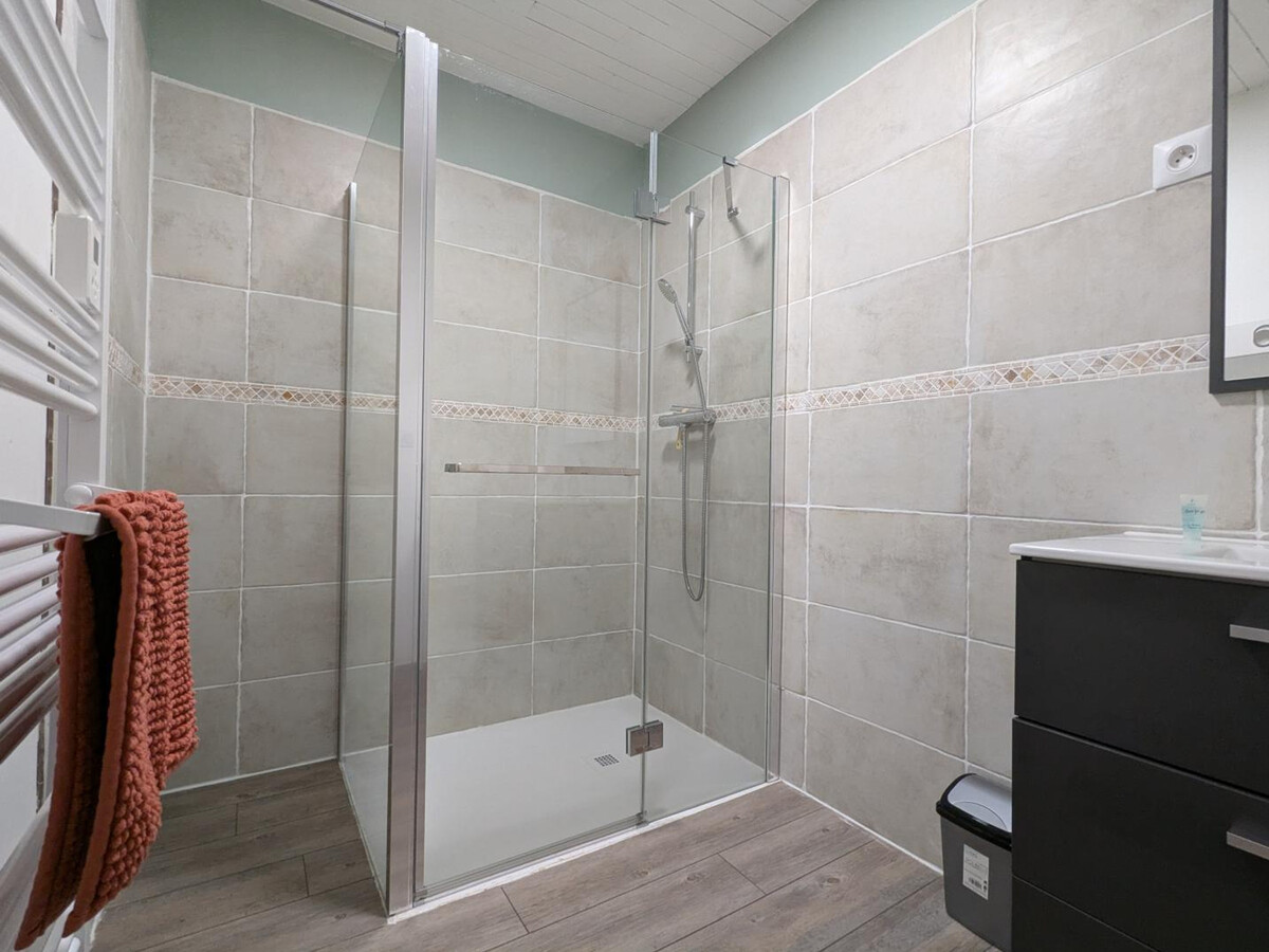 Gîte 14 pers., 5 chambres, piscine chauffée à Montbron - Photo 32