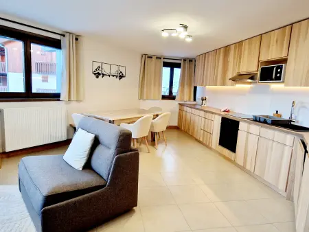 Location appartement à La Plagne Montalbert , Charmant appartement au cœur de Montalbert avec balcon et parking privé, proche des pistes