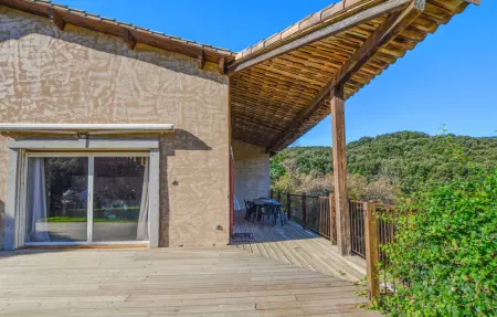 Location maison de vacances à Azilone Ampaza