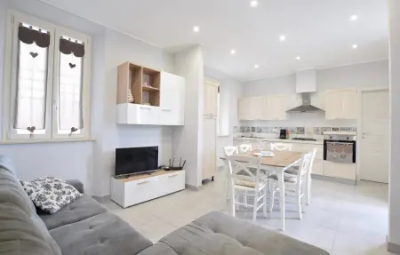 Maison 5 personnes à Capezzano Pianore - Photo 2
