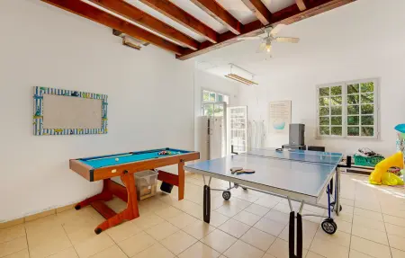 Maison basque 8 chambres avec piscine et court de tennis : photo 9