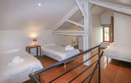 Ancienne ferme en pierre aux Monts d'Ardèche, 8 personnes : photo 19