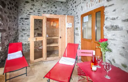 Maison en pierre aux Monts d'Ardèche, 6 personnes : photo 7