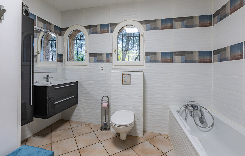 Maison 8 personnes avec piscine privée à Montady - Photo 22