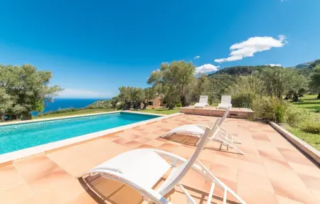 Villa Vidal à Deià : maison 160 m² piscine privée vue mer : photo 2