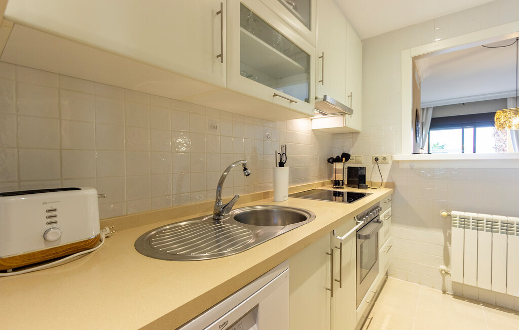 Green and Sea  apartment Roda, Appartement 4 personnes à Roda - Photo 5