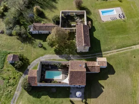 Maison de campagne avec piscine privée en Dordogne, 10 personnes : photo 3