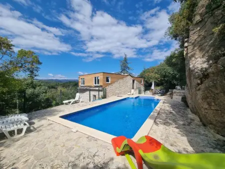 Location maison de vacances à Aigues Vives