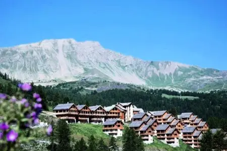 Location appartement à Vars Les Claux, Chalet à Vars avec accès direct aux pistes